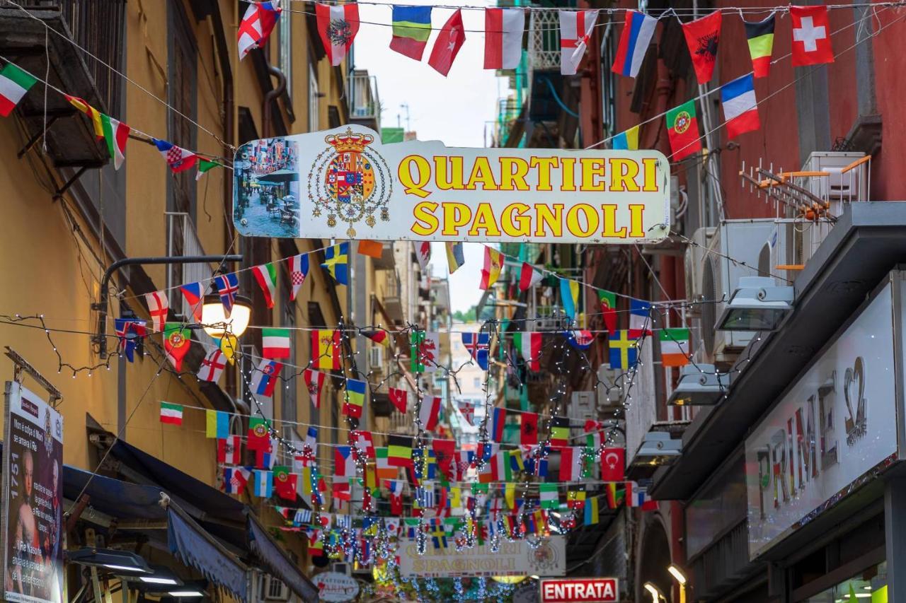 La Casa Di Nini Napoli Centro Appartement Buitenkant foto