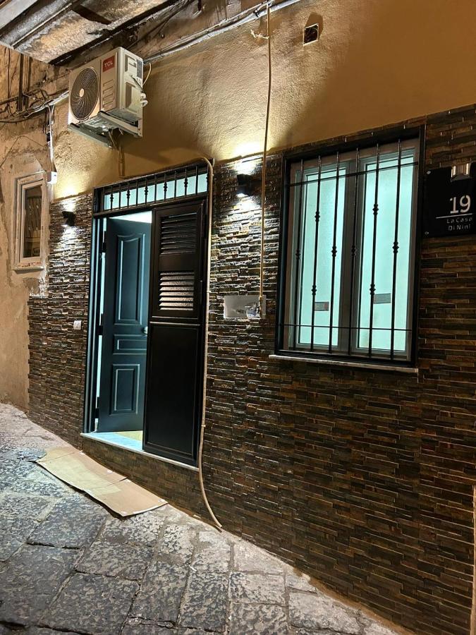 La Casa Di Nini Napoli Centro Appartement Buitenkant foto